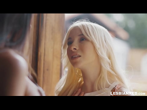 ❤️ Chica vuelve a casa unos meses después y acaba comiéndole el coño a su madrastra Sexo en es.sexafinkarasskaz.ru ❌️❤️❤️❤️❤️❤️❤️❤️